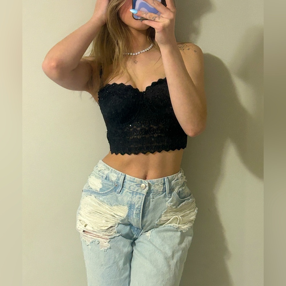 Black corset top night out🖤